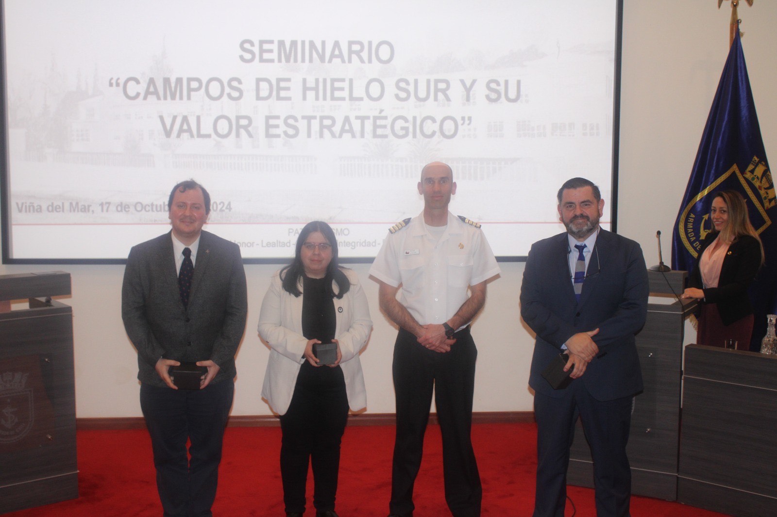 Lee más sobre el artículo Seminario “Campos de Hielo Sur y su valor estratégico” 