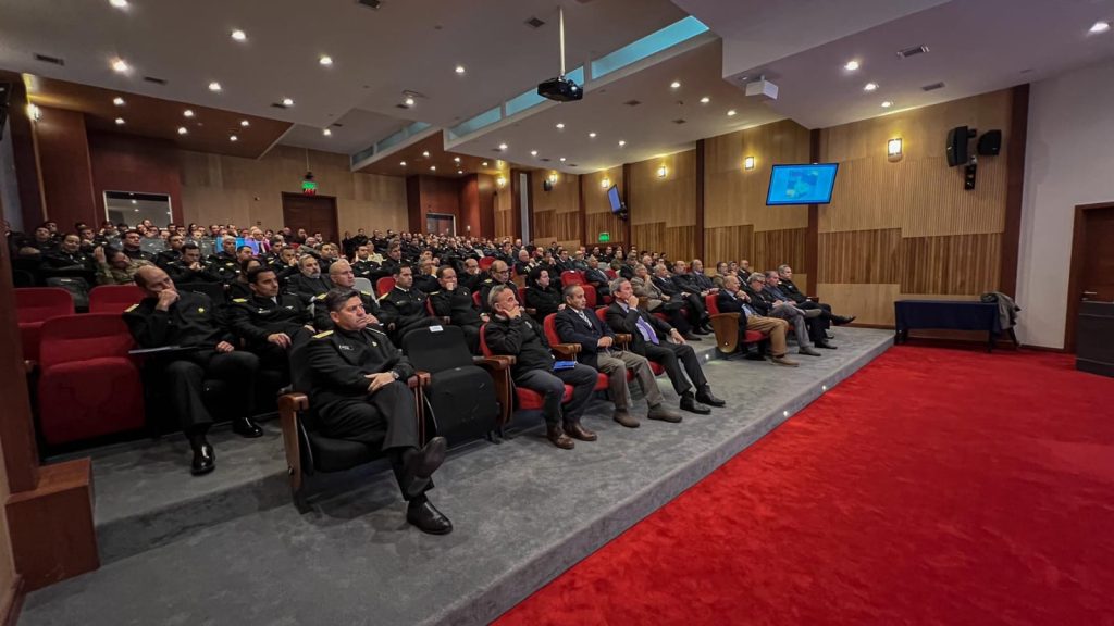 ACADEMIA DE GUERRA NAVAL REALIZÓ SEMINARIO “CONFLICTO ISRAEL HAMAS”