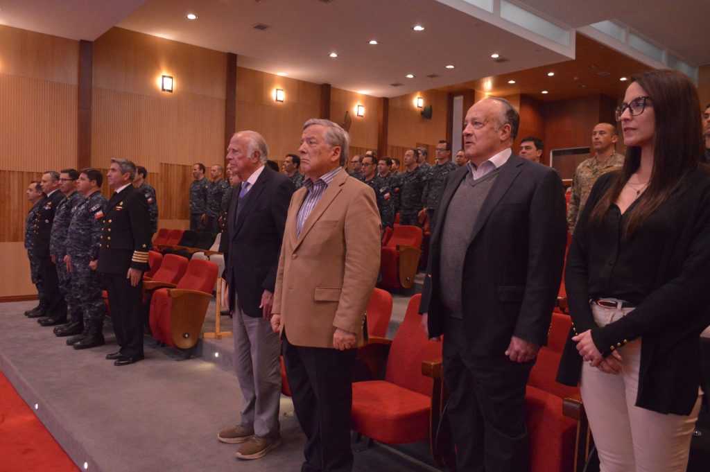 ACADEMIA DE GUERRA NAVAL CONMEMORA ANIVERSARIO DE LA AUTORIDAD MARÍTIMA Y ESPECIALIDAD LITORAL